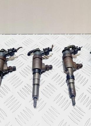 Форсунка дизельна peugeot 207 2006 565889