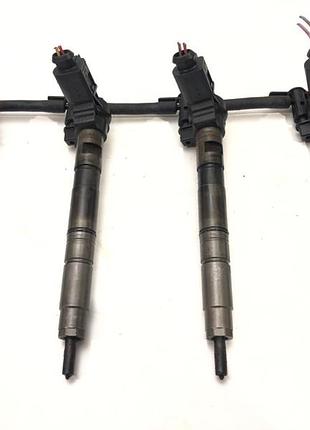 Форсунка топливная бензинова audi a4 b8 0445116030 2.0 б/у оригинал