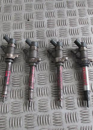 Форсунка топливная peugeot 407 1.6 hdi 04-08r 0445110259 б/у оригинал