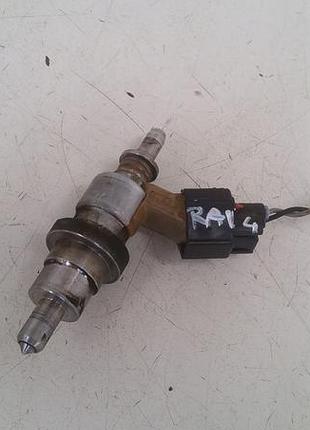 Форсунка дизельна п'ята 2,2 d4d 003127f toyota rav4