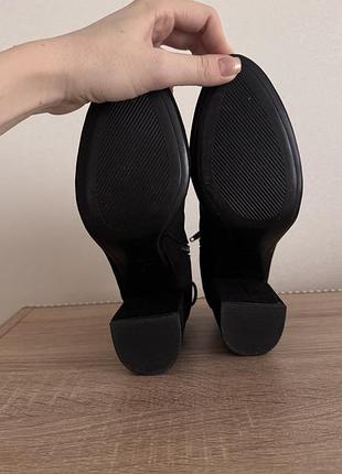 Ботильйони pull&bear 37 розмір 5