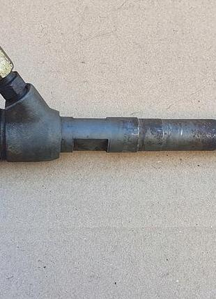 Форсунка дизельна opel 1.3cdti 0445110083