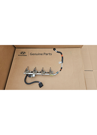 Форсунка топливная бензинова kia hyundai tucson 2.0 gdi g4nc 35310-2e500 2020 рік б/у оригинал