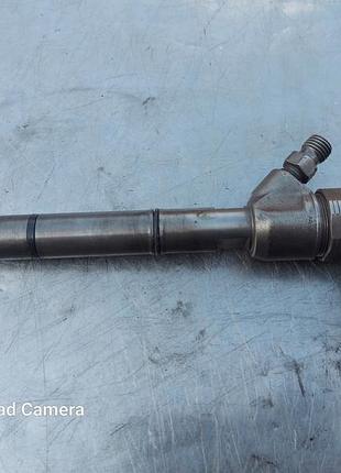 Форсунка дизельна 0445110411 1.7 crdi hyundai