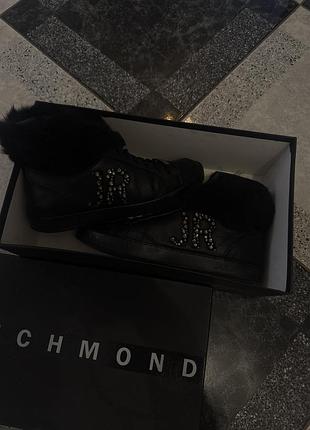 Оригінальне взуття richmond 36