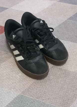 Кеди adidas