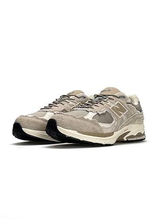 New balance 2002r gtx beige brown