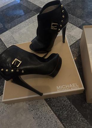 Michael kors оригінальні каблуки-ботильйони 3