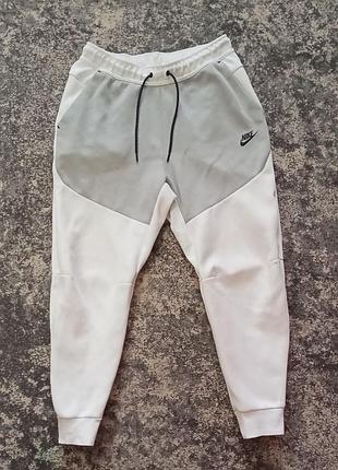 Спортивні штани nike tech fleece — біло-сірі