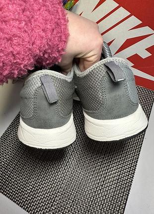Оригинальные кроссовки nike 4