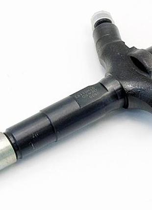 Форсунка дизельна 23670-0l010 toyota denso
