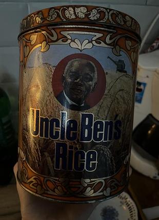 Вінтажна колекційна  металева  бляшанка uncle ben's rice, випущену у 1983 році на честь 40-річного ювілею бренду (40th anniversary limited edition)