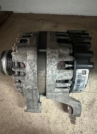Автозапчасть opel meriva b lift 1.4 t генератор 1358290 б/у оригинал