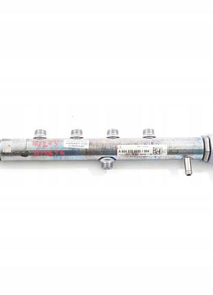 Форсунка дизельна форсункана рампа mercedes w213 om654 a6540700095