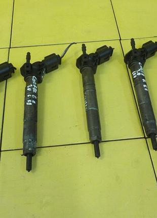 Форсунка дизельна cherokee wk commander 3.0 crd 0445115027