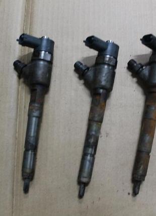 Форсунка топливная opel corsa e 1.3 cdti b13dte 0445110618 б/у оригинал