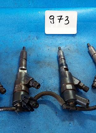 Форсунка дизельна peugeot 2.0 hdi форсункаи 0445110076 bosch