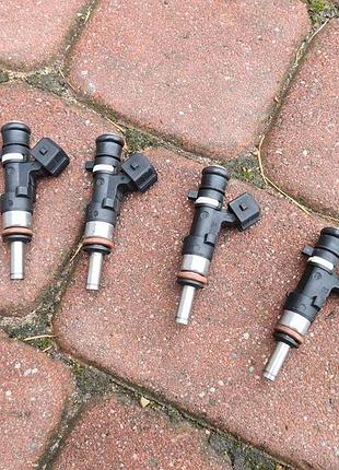 Форсунка дизельна палива 1.6t opc opel corsa e 0280158373