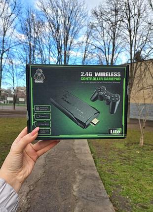 Приставка m8 mini game stick – портативна ігрова консоль.
