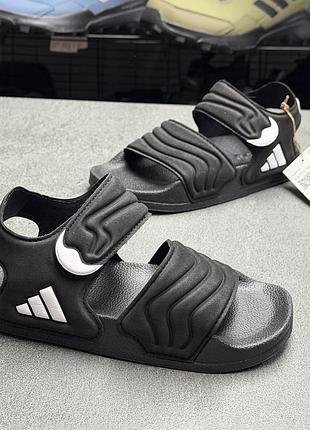 Дитячі чорні босоніжки adidas hq0114