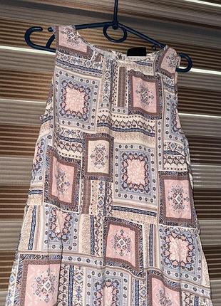 Цікава жіноча сукня 👗 2