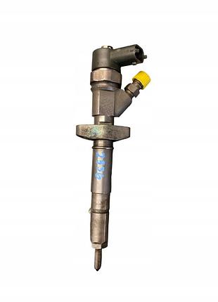 Форсунка дизельна 0445110038 2.2 dci renault