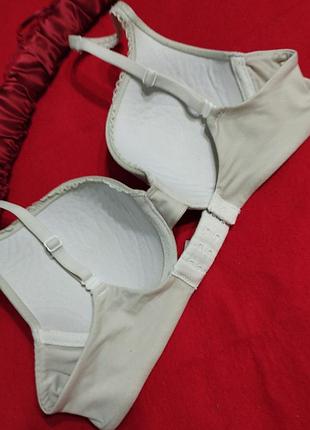 Бюстгальтер плотная чашка 80 в victoria's secrets ,пуш -ап принимаю заказы от 100 гр 2