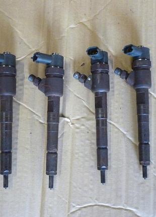 Форсунка дизельна opel corsa 0445110326