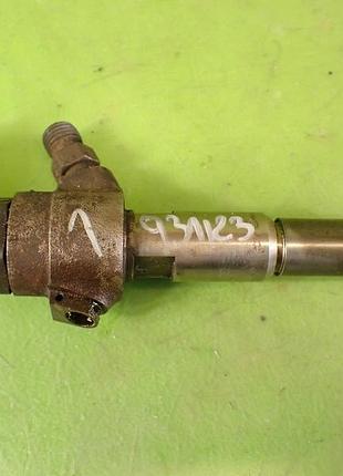 Форсунка дизельна ford fiesta mk6 1.4 tdci 03