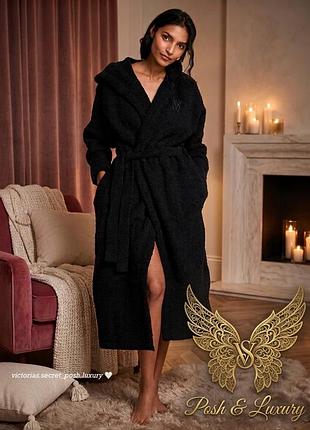 Довгий жіночий плюшевий теплий чорний халат з капюшоном victoria's secret вікторія сікрет