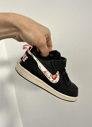 Кросівки nike