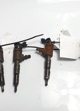 Форсунка дизельна 0445110135 peugeot 206