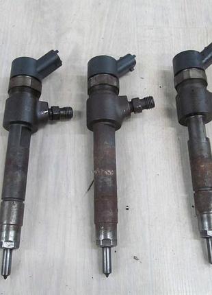 Форсунка топливная opel 1.9 cdti 0445110165 б/у оригинал