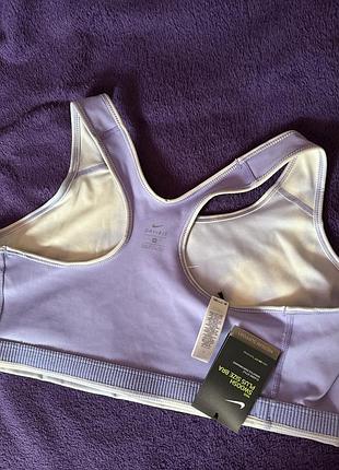 Nike swoosh plus size bra 4