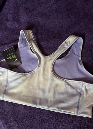 Nike swoosh plus size bra 3