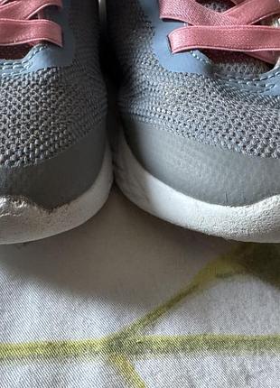 Легенькі sketchers 4