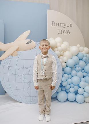 Продам костюм на випускний