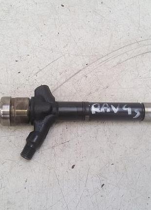 Форсунка дизельна 236700r050 toyota rav4