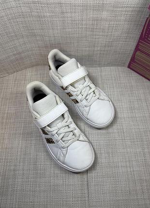 Оригінальні кросівки  adidas 2