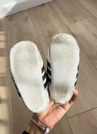 Пінетки adidas оригінал 19 розмір 3