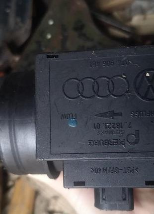 Дмрв розходомір повітря audi a4 b5 датчик витрати, б/в оригінал