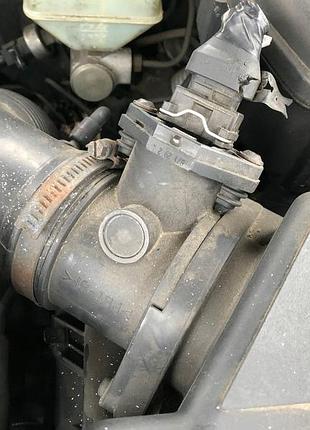 Дмрв расходомер воздуха 2.4 т volvo 850 c70 v70 s70, б/у оригинал