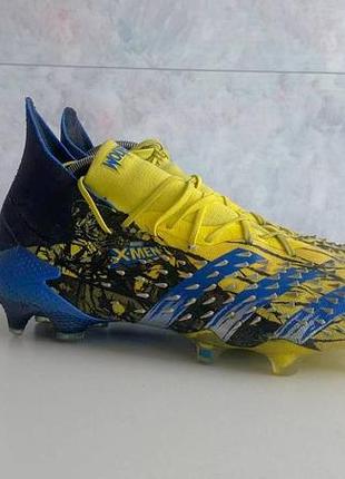 Adidas predator freak футбольные бутсы профи лимитированные оригинал 40 размер