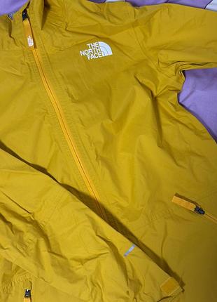 Вітровка the north face