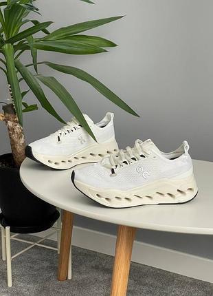 Кросівки жіночі on runner cloudsurfer max white 7