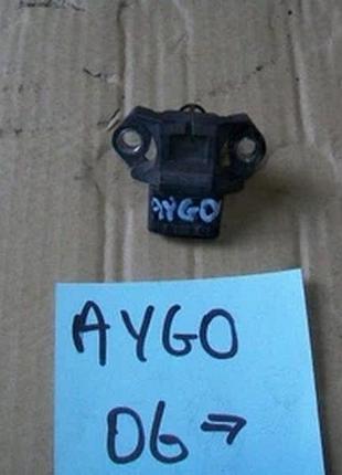 Дмрв розходомір повітря toyota aygo 06-10 1.0vvti, б/в оригінал