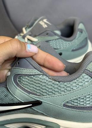 Оригінальні кросівки nike v2000 run 9