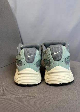 Оригінальні кросівки nike v2000 run 3