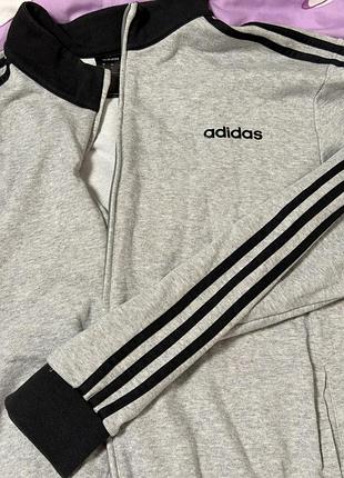 Спортивна кофта adidas