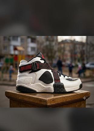 Оригінальні шкіряні кросівки nike air raid (dd8559-100) — розмір 46 (30 см)